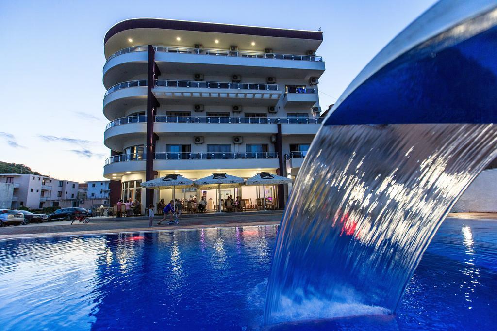 Hotel Edita Ulcinj Exterior foto
