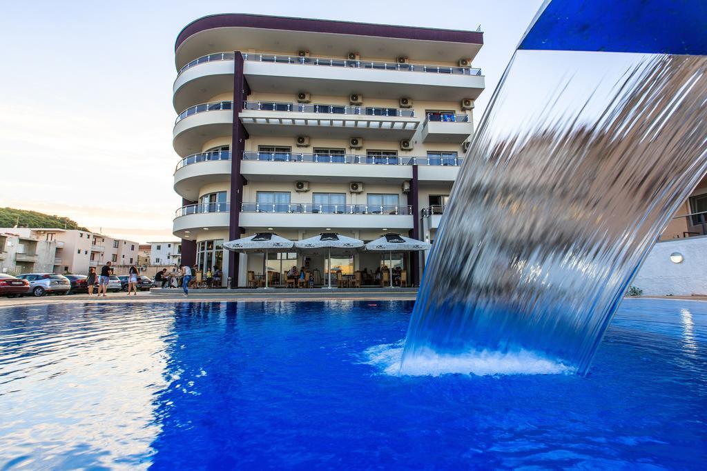Hotel Edita Ulcinj Exterior foto